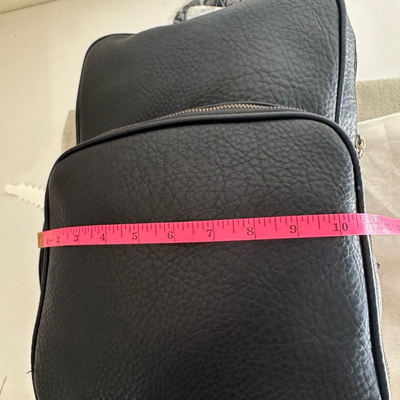 NWT Urban Originals Blackbird Faux Leather Black Backpack For Travel - Picture 14 of 14